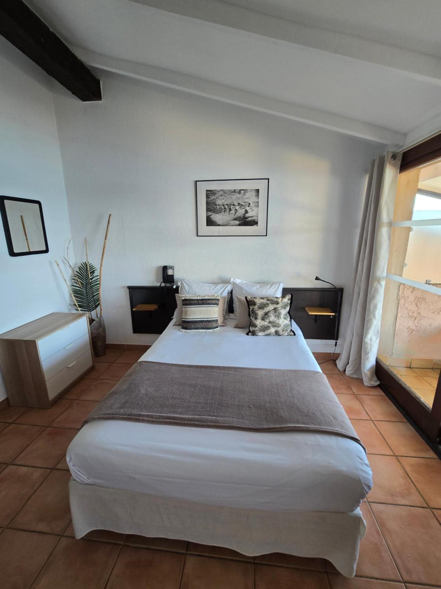 Hotel Chanteplage Saint-Cyr-sur-Mer Ngoại thất bức ảnh