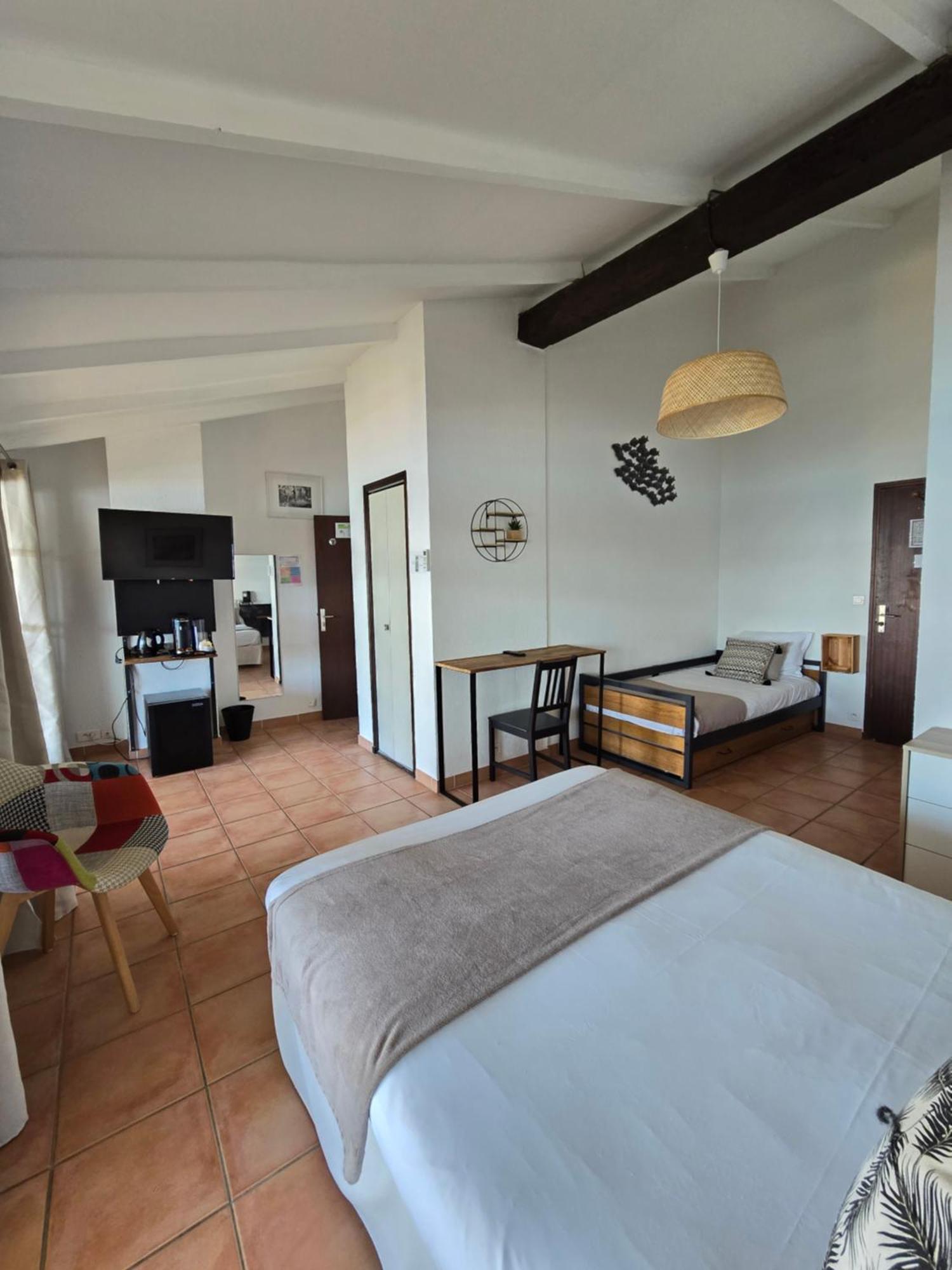Hotel Chanteplage Saint-Cyr-sur-Mer Ngoại thất bức ảnh